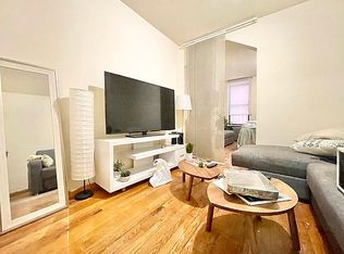 534 9th Ave #R2, New York, NY 10018