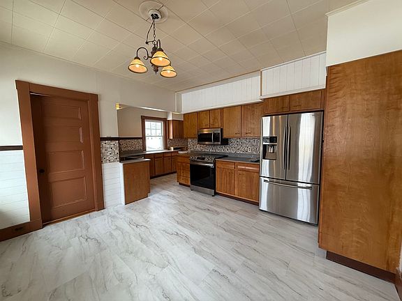 3rd image of 278 US Route 4