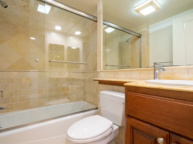 8610 Chalmers Dr — Photo 22