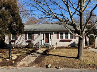 10 Nashua St, New Bedford, MA 02740
