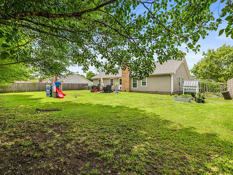 132 Stonemark Ct — Photo 39