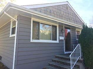 12 Now St, Edison, NJ 08817