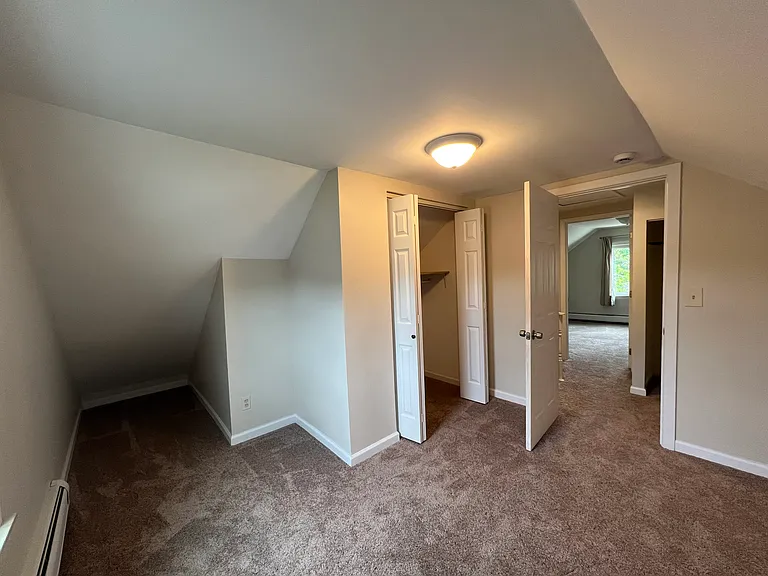 23124 Grove St — Photo 14