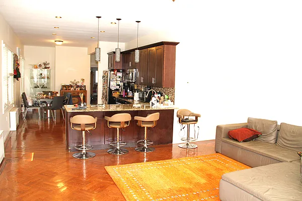 Rented by Douglas Elliman | media 26