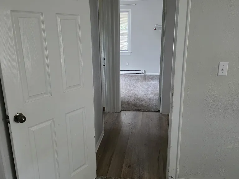 7011 Liberty Rd S — Photo 6