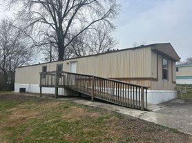 2015 Brown Dr, Rogersville, TN