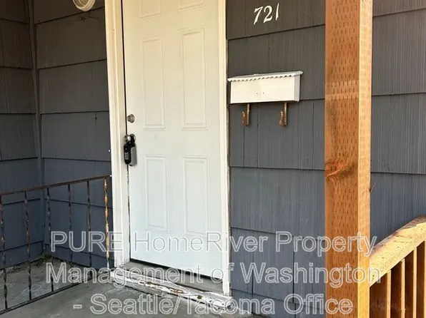 721 S Ainsworth Ave, Tacoma, WA 98405
