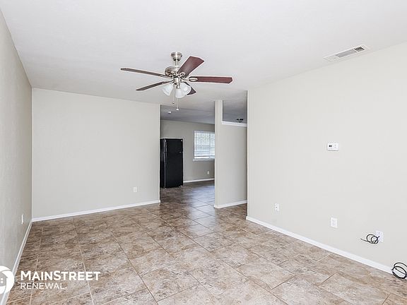 4th image of 6736 La Grange Dr