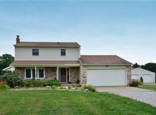 21255 Foster Rd, Wellington, OH 44090