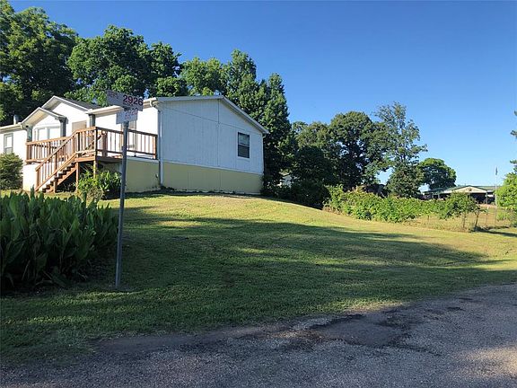 4th image of 1039 County Road 2920