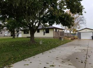 10886 Minx Rd, Erie, MI 48133