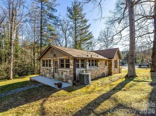 104 Campground Rd, Hendersonville, NC 28791