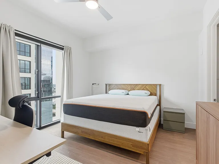 930 Commerce St #1608 — Photo 14