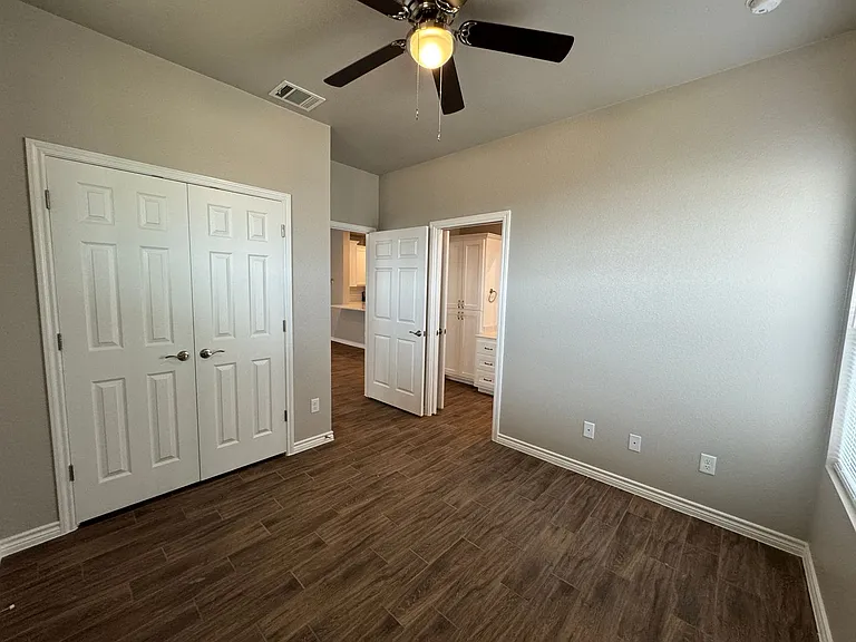 5403 Rose Garden Loop — Photo 26