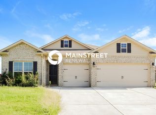 128 Creek Ridge Dr, Meridianville, AL 35759