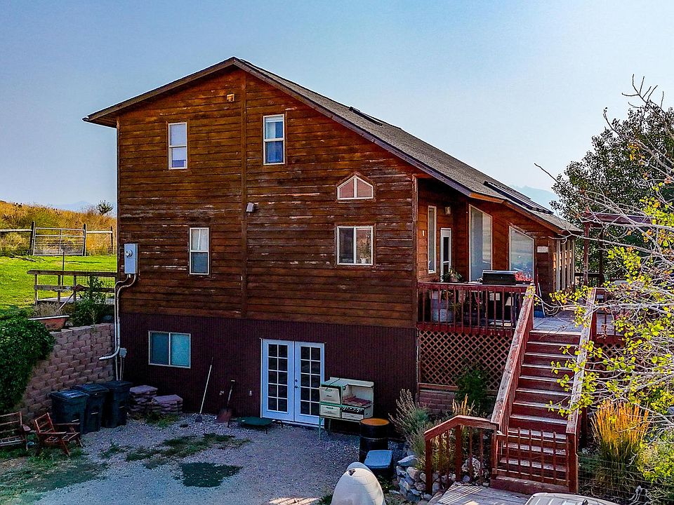 1st image of 42464 Ridgeway Rd
