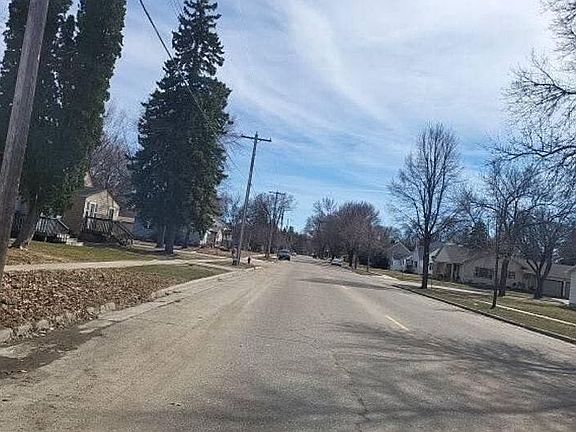 4th image of 513 11th St SW
