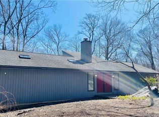 306 Florida Hill Rd, Ridgefield, CT 06877
