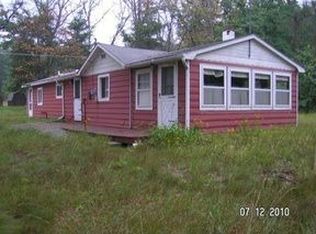 202 Barbara Rd, Harrison, MI 48625