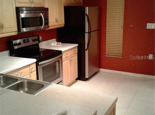 3321 W Wyoming Cir, Tampa, FL 33611