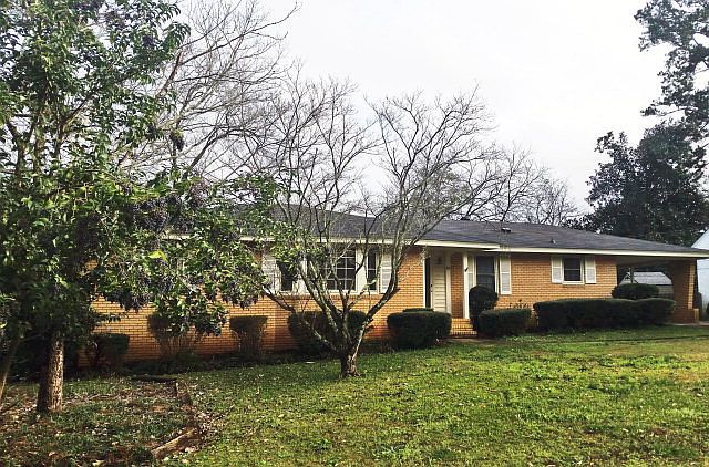 1st image of 1110 Glenwood Dr
