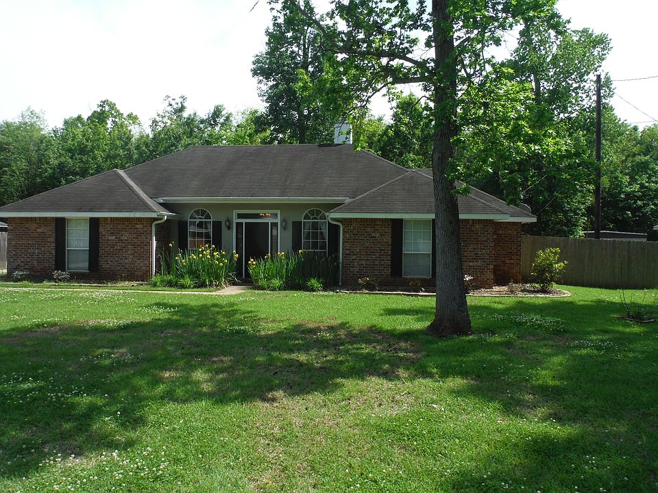 1st image of 48 Bayou Oaks Dr
