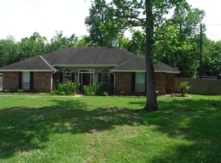 48 Bayou Oaks Dr, Alexandria, LA 71303