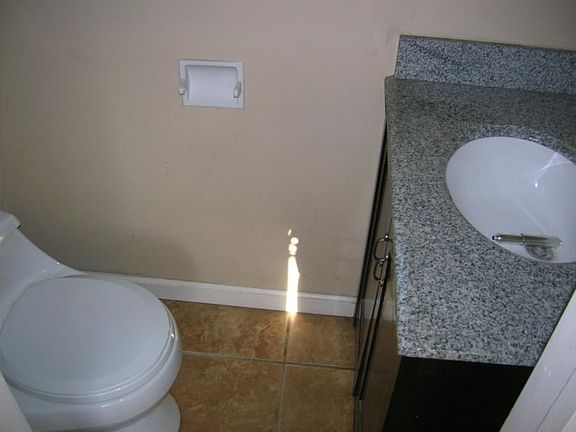 5th image of 2108 E Shamwood St