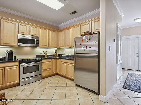 2nd image of 1453 E Beach Blvd APT 303