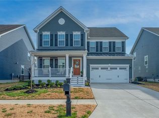733 Big Bear Ln, Chesapeake, VA 23323