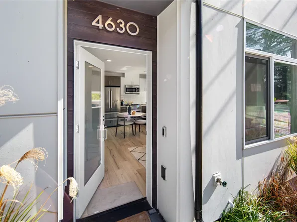 4630 Linden Avenue N, Seattle, WA 98103