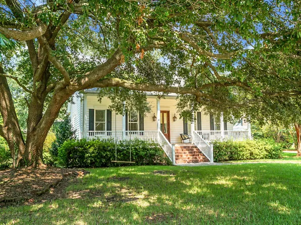 130 Land O Pines Cir, Moncks Corner, SC 29461