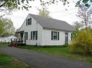 10 Chestnut St, Easthampton, MA 01027