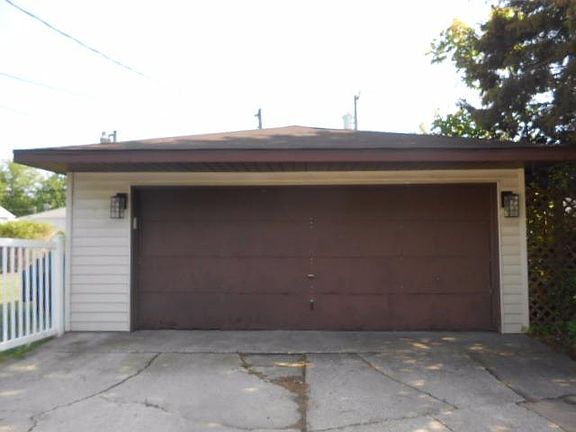 5th image of 3040 Grand Blvd