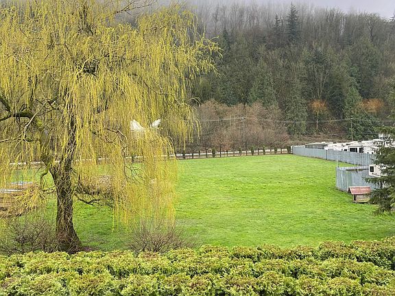 5th image of 43462 Lumsden Rd