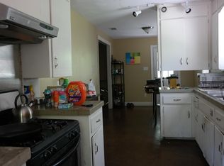 916 E 39th St #B, Austin, TX 78751