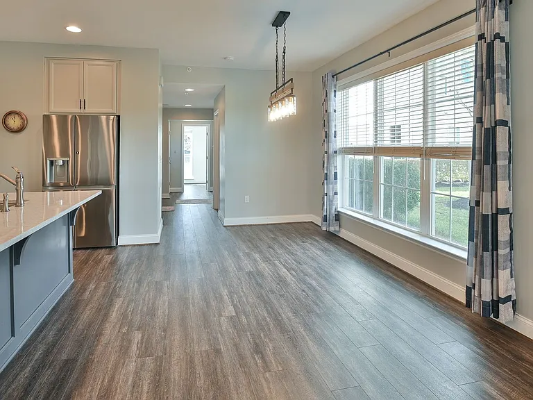 3118 Grove Ct — Photo 7