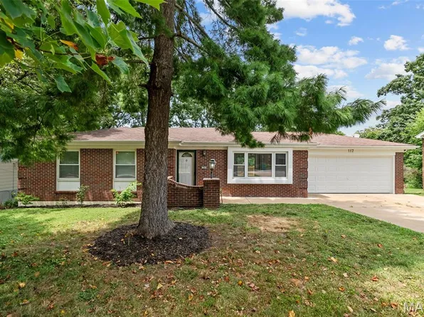 117 Sir Moss Ln, Fenton, MO 63026