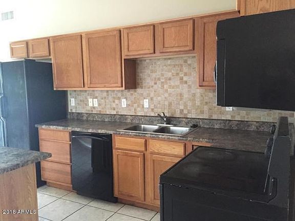 20160318034704572219000000-o