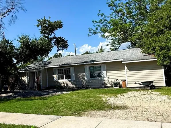 3619 W RENELLIE CIRCLE, TAMPA, FL 33629