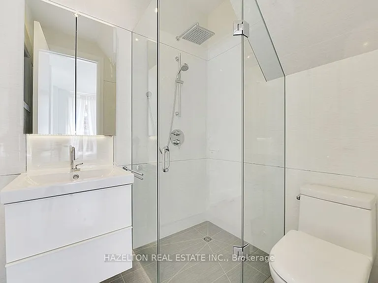 12 Webster Ave — Photo 23