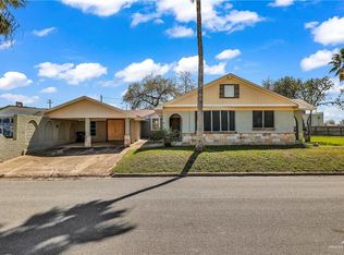 318 E 2nd Ave, Elsa, TX 78543