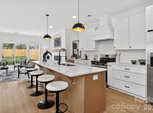 216 Lander St, Charlotte, NC