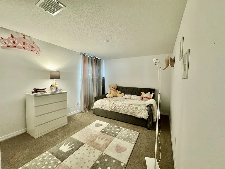 2990 Marine Grass Dr — Photo 9
