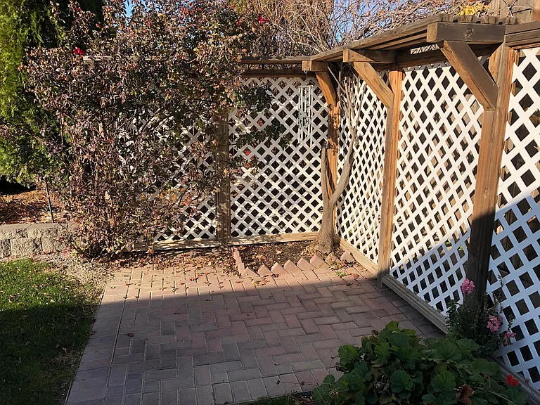 212 SW Malibu Dr — Photo 6