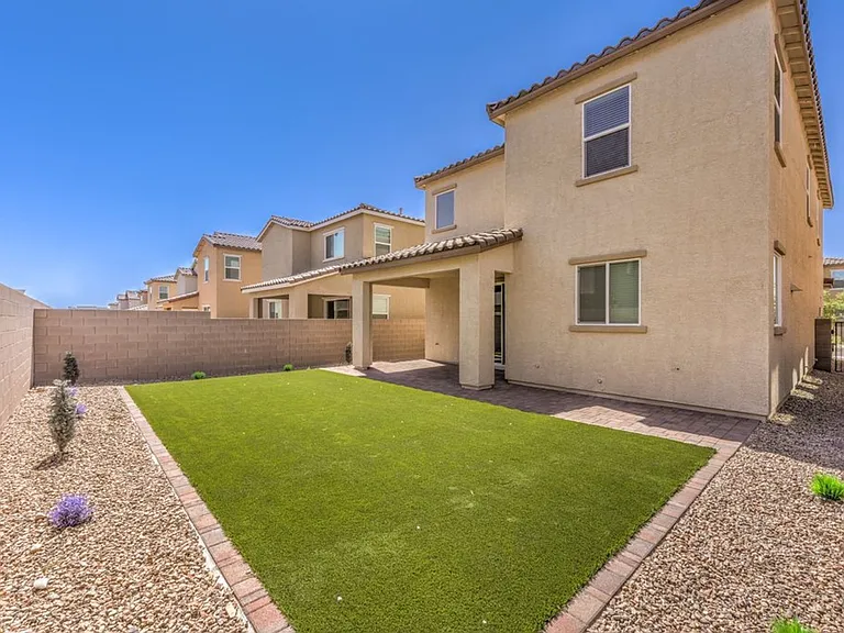 4208 Bayley Skye Ave — Photo 30