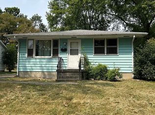 2041 Gregory Ct, Springfield, IL 62703