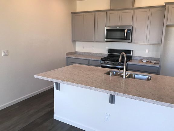4th image of 314 Morella Ct