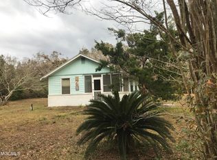 761 Webb St, Bay Saint Louis, MS 39520