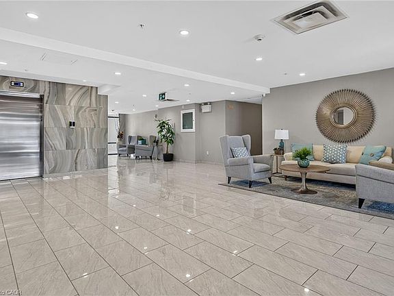 3rd image of 35 Southshore Cres #122